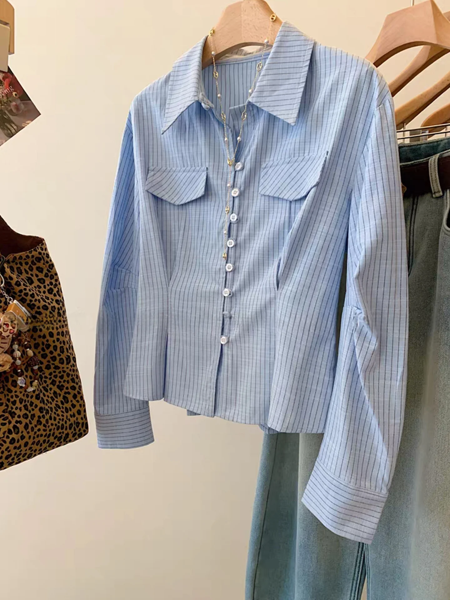 

Женский свободный полосатый кардиган с отложным воротником, весна 2026, для повседневной носки, комфортный, дышащий, с длинными рукавами