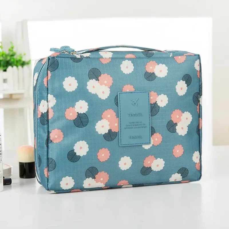 Travel Large Capacity Portable Makeup Bag Women Cosmetic Bag Toiletries Organizer Multi-functional Waterproof Toiletry Bag