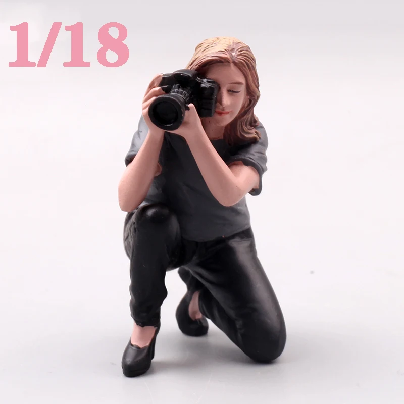 

Resin 1/18 Female Photographer Figure Doll Suitable For 1/18 Scale Car Model Shoot Accessory Adult Collection Display Boy Toy