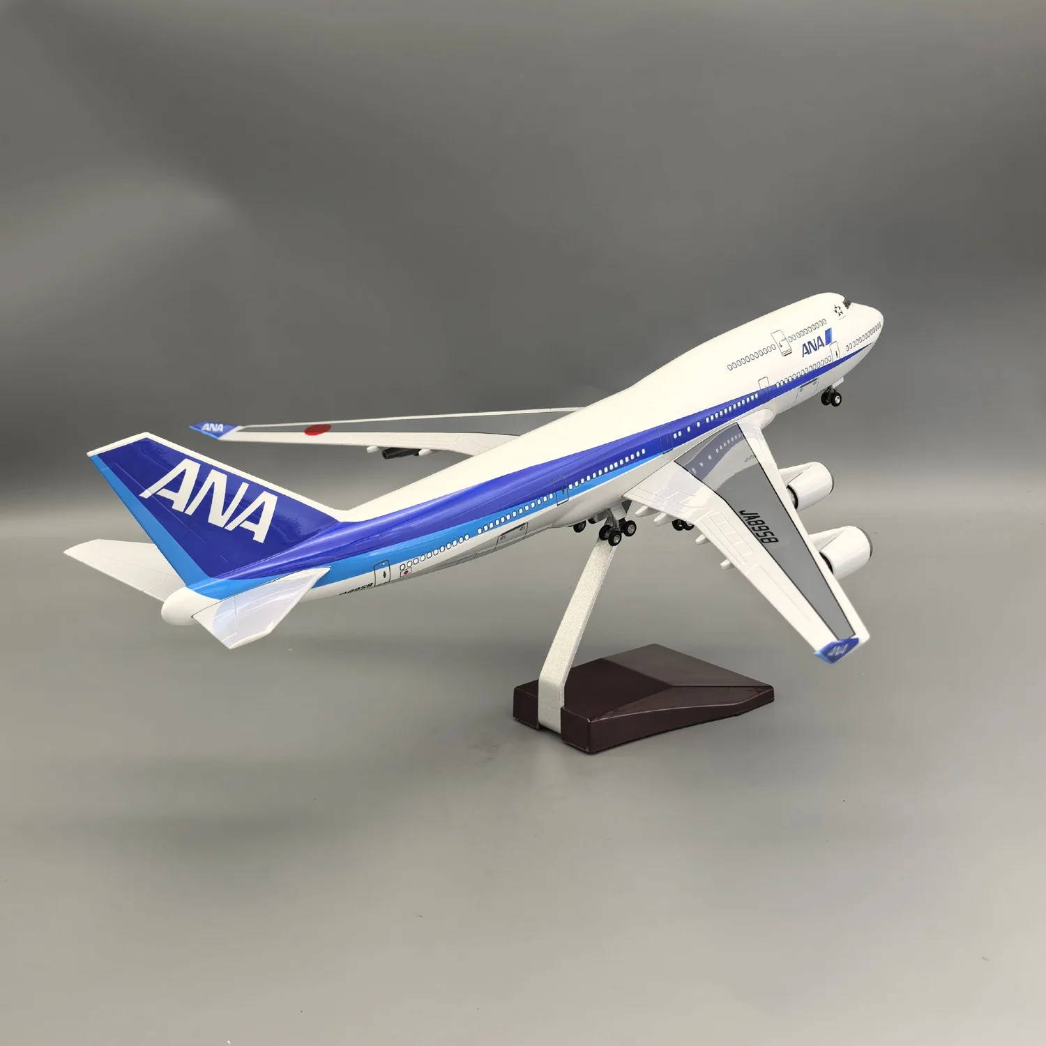 دييكاست 1:150 مقياس B747 ANA الخطوط الجوية اليابانية 47 سنتيمتر الطائرات محاكاة الراتنج نموذج ديكور عرض موقف تحصيل هدية تذكارية