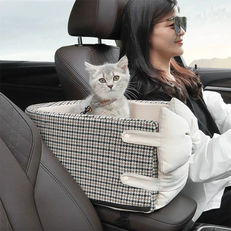 

Portable Pet Dog Car Seat Central Control Dog Carrier Non-slip Safe Car Armrest Box Booster Bed For Small Dogs Cats Puppy Travel