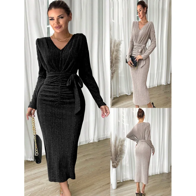 V-neck long sleeved knitted waistband dress