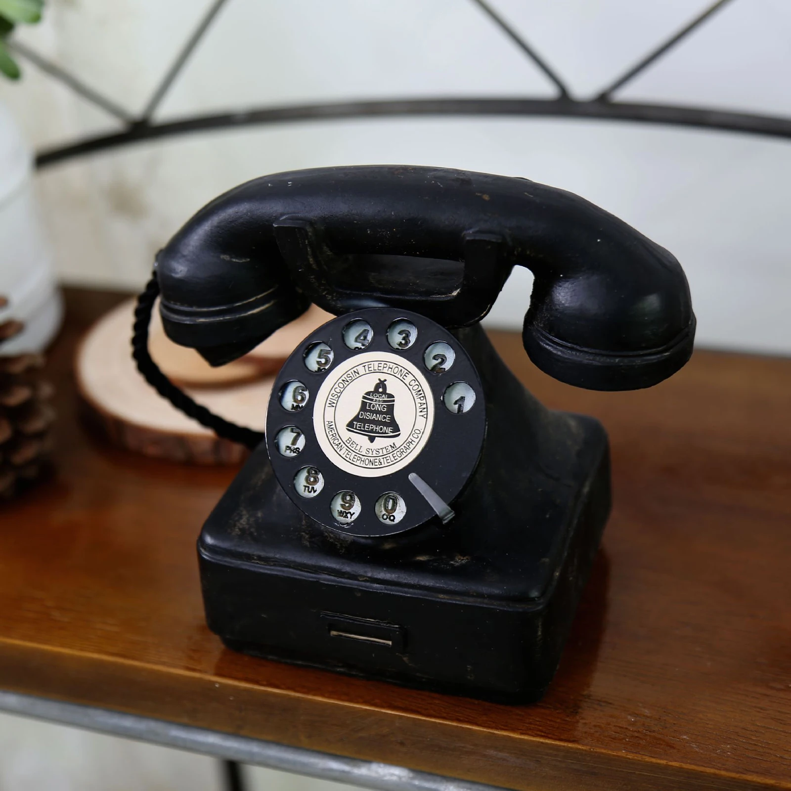 Old Fashion Landline Telephone Model Classic Decorative Wall Decor Vintage Rotary Telephone Statue for Hotel Office Ornament