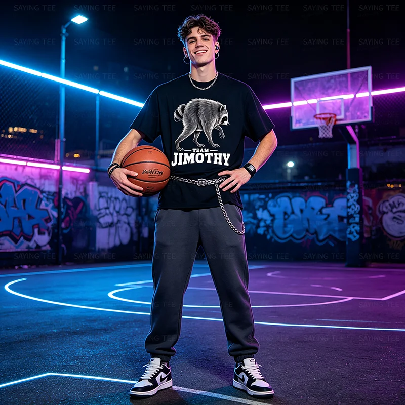Team JIMOTHY Viral Raccoon Shirt Lustiges Waschbär-Meme-T-Shirt Y2k Streetwear Baumwoll-Grafikbekleidung für Damen und Herren Neuheits-T-Shirt – Detail 5