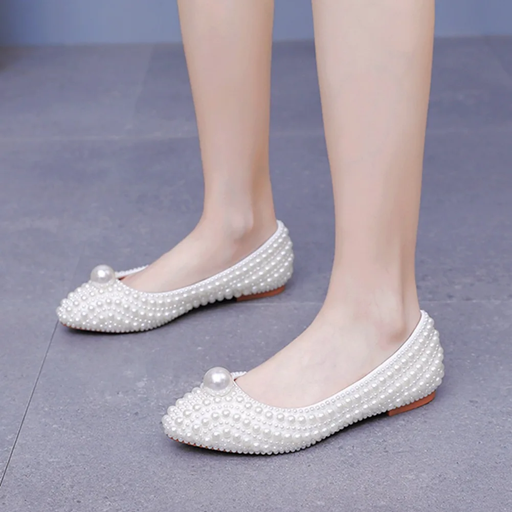 

Spring and summer new pointed toe shallow mouth white pearl flat heel wedding shoes banquet dress large size flat women's shoes
