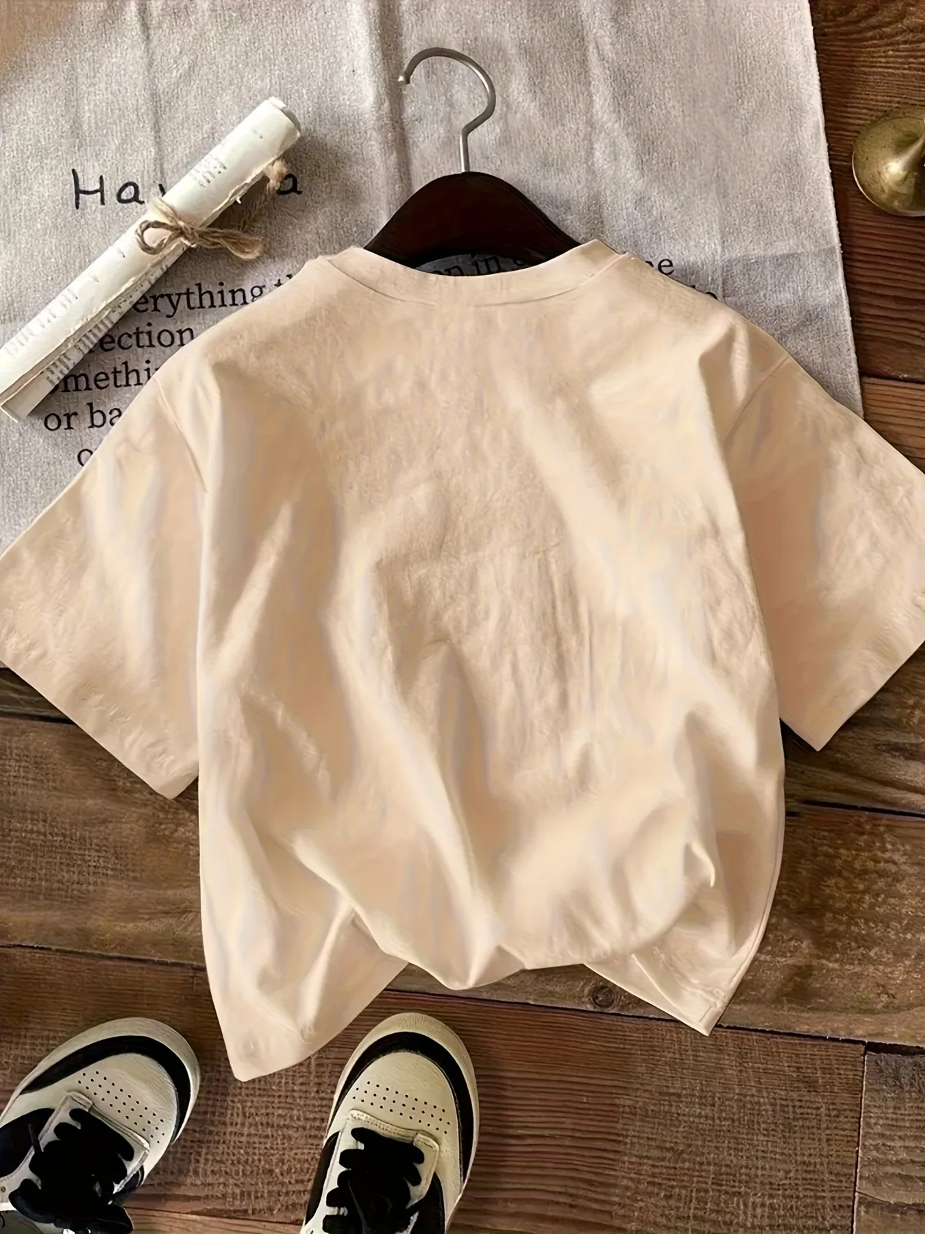 เสื้อเชิ้ตวินเทจลายดอกไม้สำหรับผู้หญิง เสื้อผ้าสไตล์โบฮีเมียนลำลอง เสื้อยืดพิมพ์ลายดอกไม้ เสื้อยืดลายดอกทานตะวันและดอกไม้ป่า เสื้อยืดลายกราฟิกสำหรับผู้หญิง