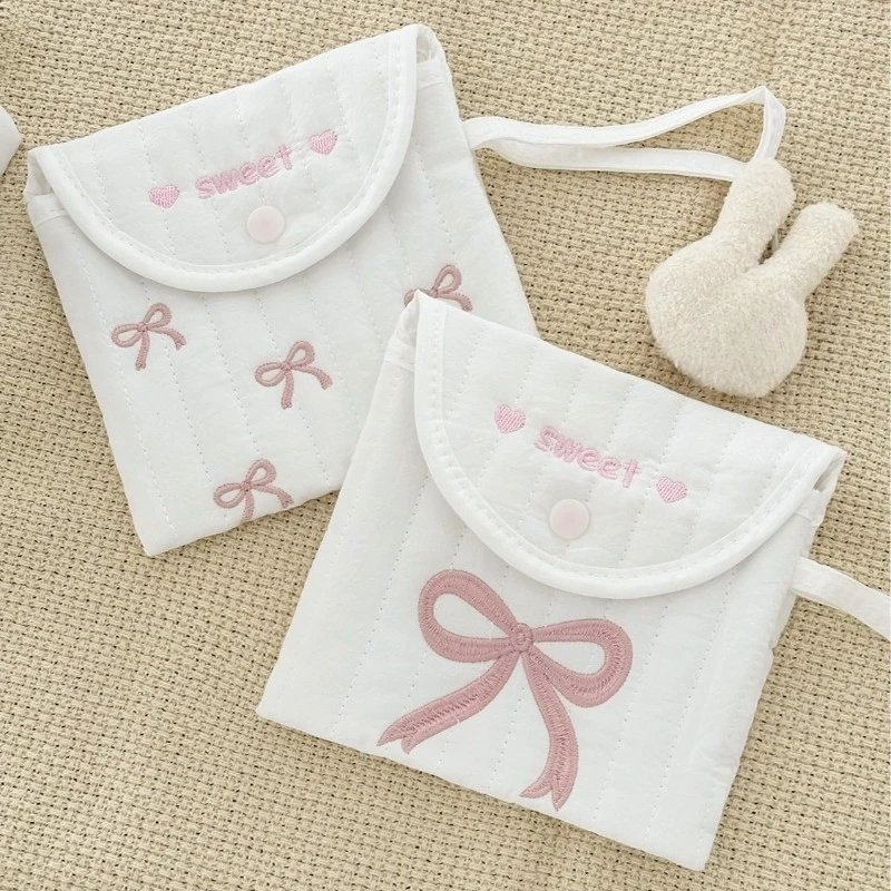 

Новинка 2024 года, милая сумка с бантом, портативная сумка для продуктов в стиле Ins для девочек, милый органайзер для гигиенических салфеток, кошелек для монет для ухода за женщиной