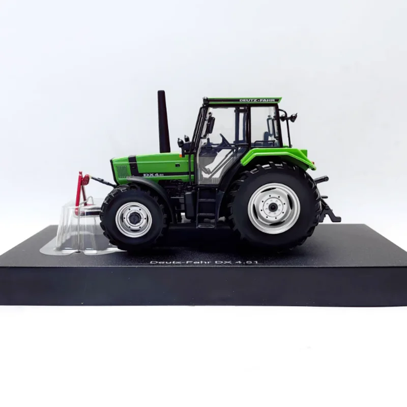 

UH Diecast 1:32 Scale Deutz-Fahr DX 4.51 Tractor Alloy Agricultural Vehicle Model Collection Souvenir Boy Holiday Gift Display