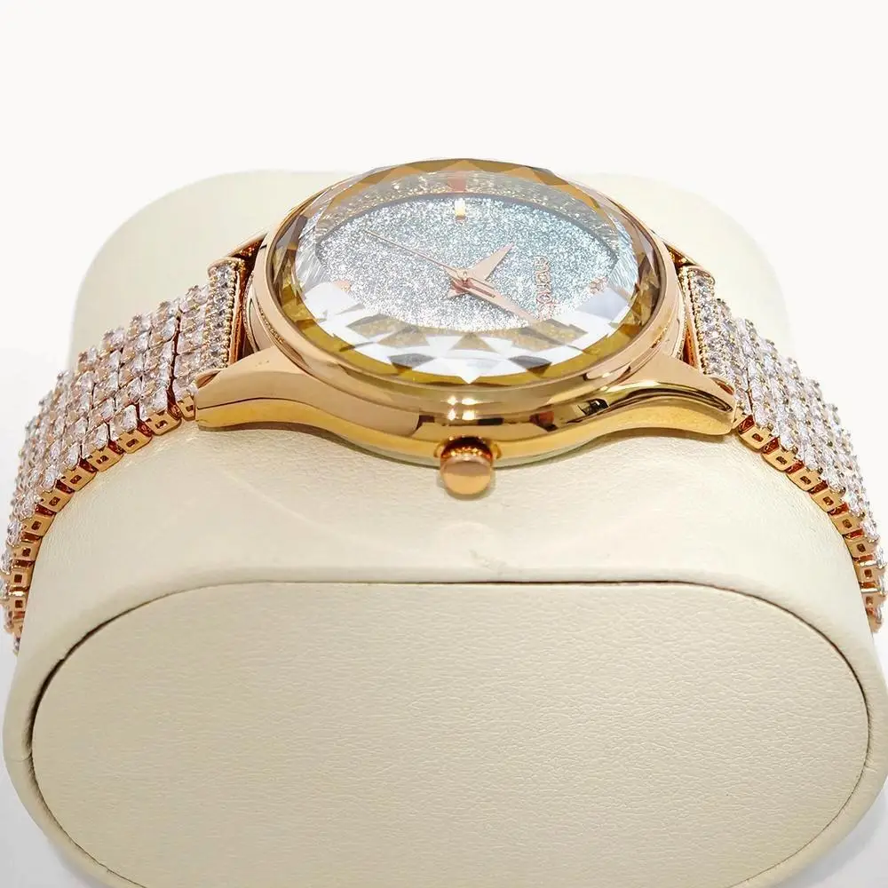 Luxury Watch For Women Fashion Set With Square Diamond Shiny Round Dial Bracelet Elegant Ladies Waterproof Quartz Wristwatch New