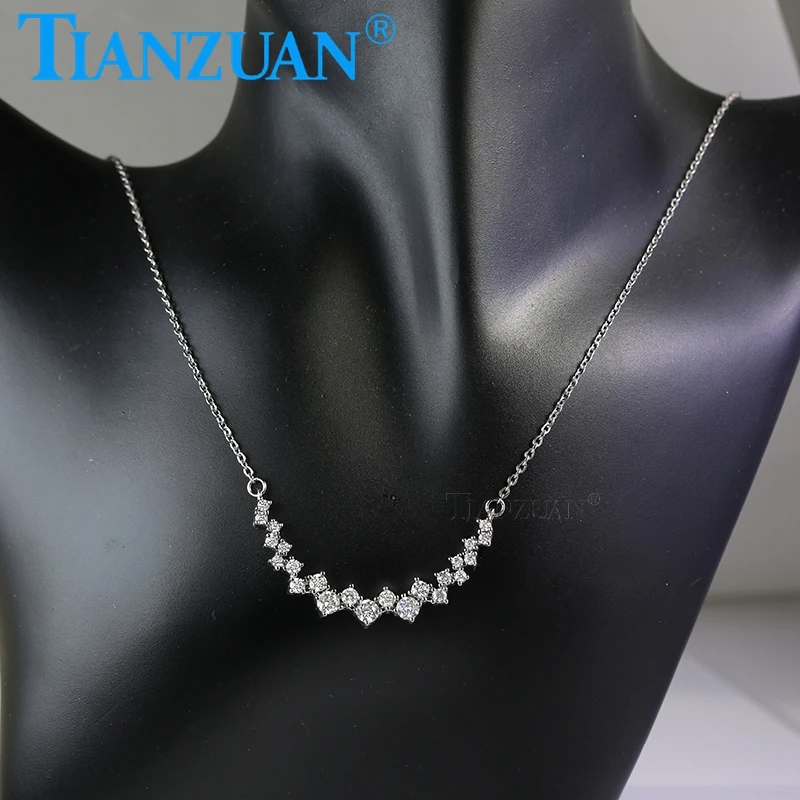 

Trendy Elegant Stainless Steel 4mm D Color Moissanite Pendant Necklace for Women Engagement Wedding Jewelry Gifts