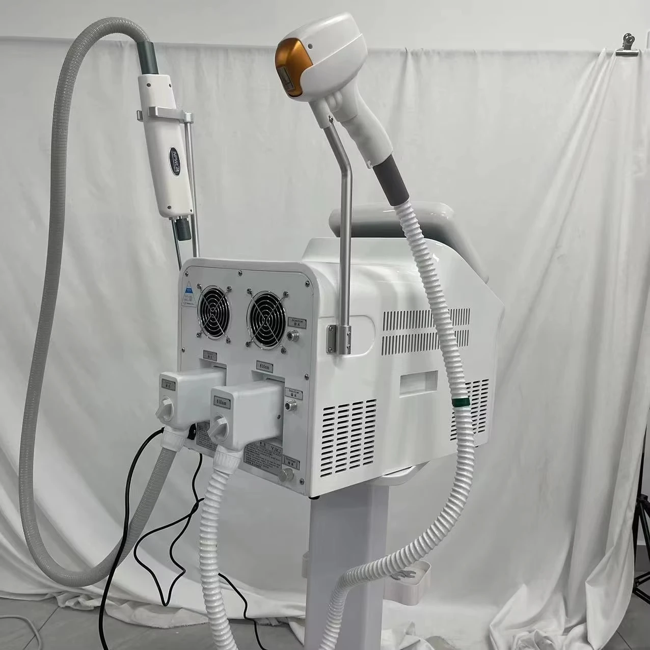 Professional Diode Ice Titanium Laser Body Hair Removal Machine Tattoo Removal Machine 808 + Picosecond 3000W 2 in 1