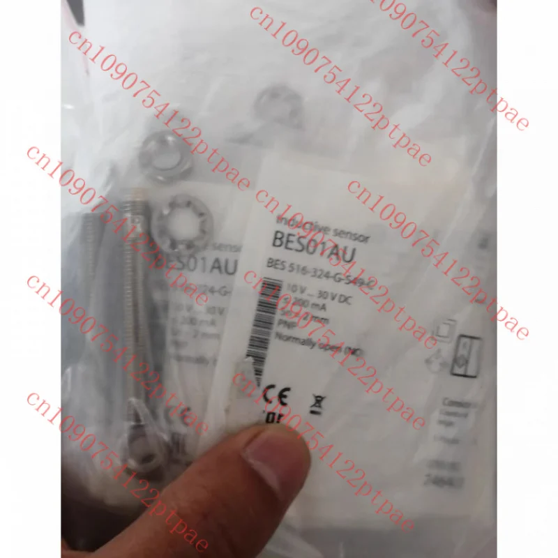 

For BES01AU BES 516-324-G-S49-C Brand new sensor proximity switch