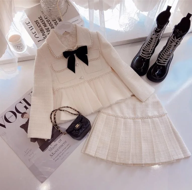 

Retail New Baby Girls Fall Boutique Elegant Formal Lady White Bow Beading Sets, Coat+Skirts 2-7T