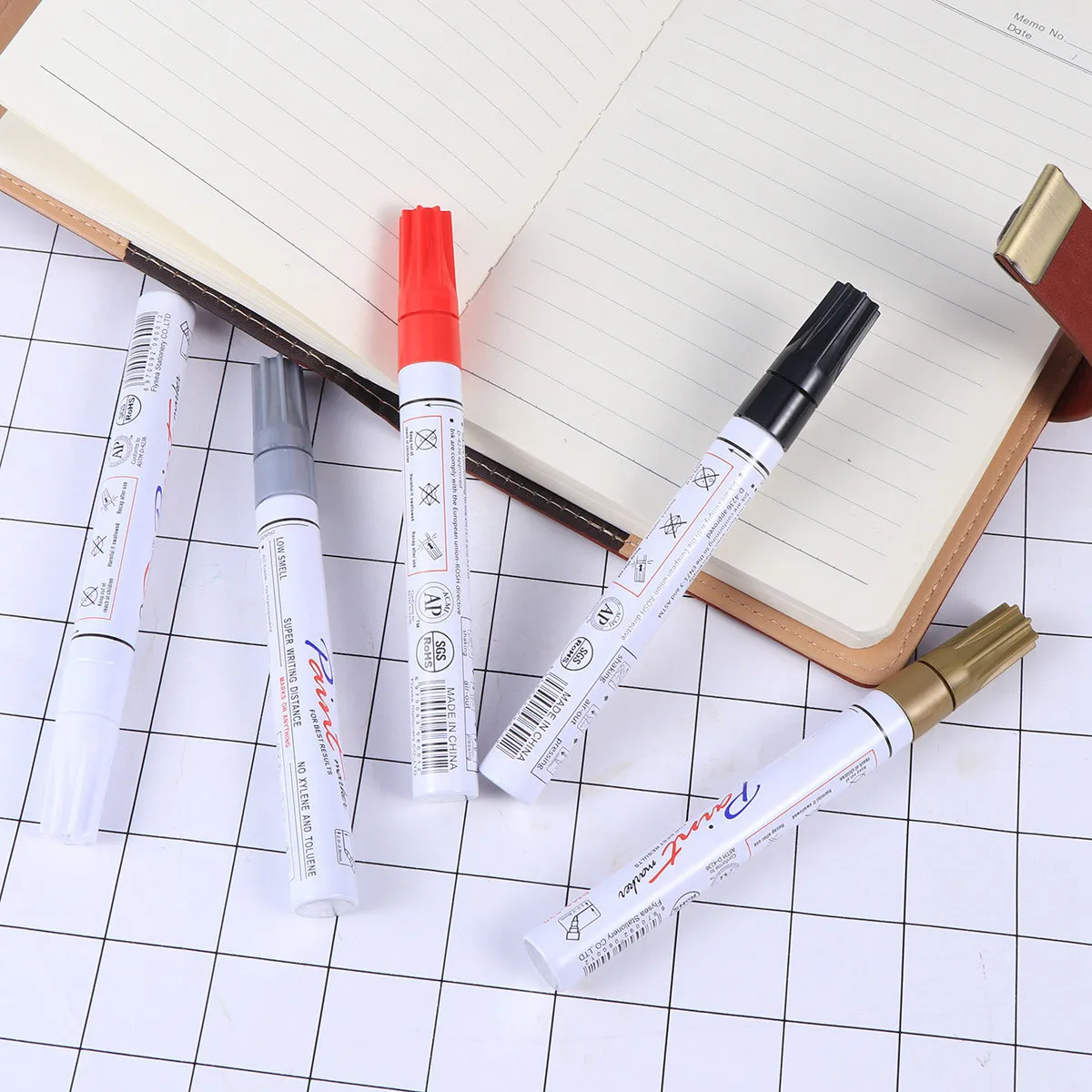 

Ручка-маркер для ремонта царапин на автомобиле: высокая адгезия, быстрое нанесение, маскировка повреждений кузова, защита от ржавчины и окисления