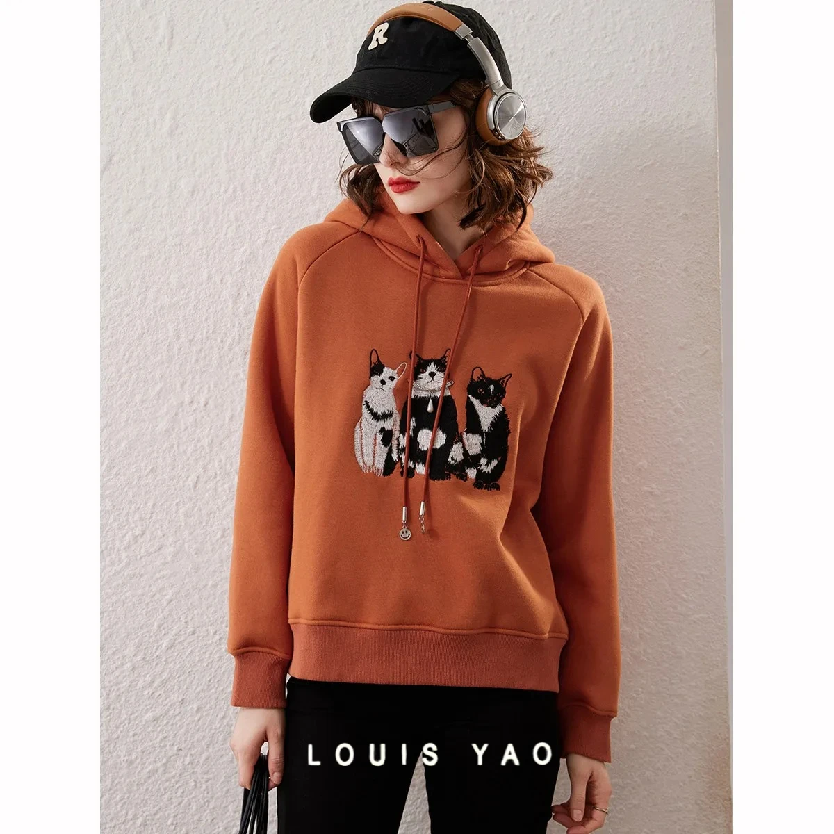 LOUIS YAO Felpe con cappuccio da donna larghe a maniche lunghe in peluche 2025 Felpe invernali Cute Cat Ricamo con coulisse Pullover con cappuccio Top