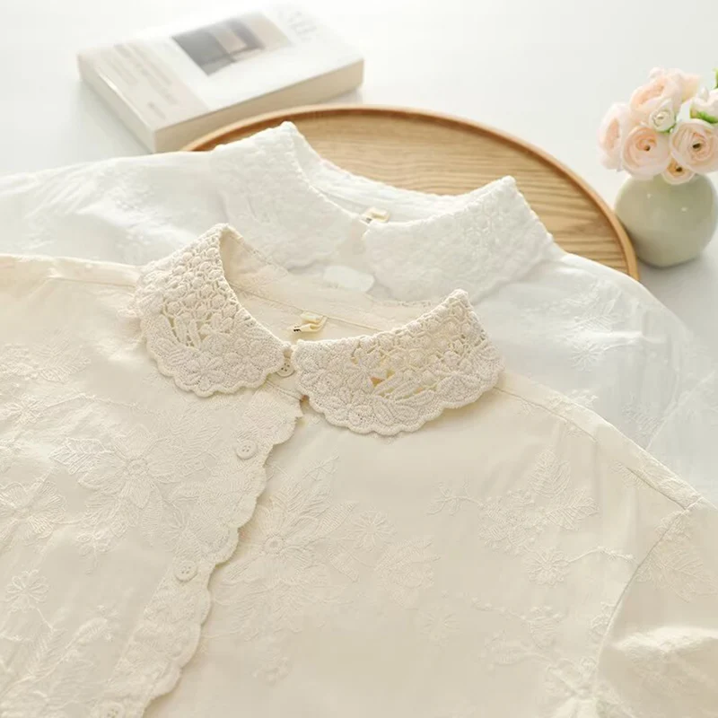 

Spring Autumn Embroidery Peter Pan Collar Tops Women Clothing Beige White Color Long-sleeved Female Kawaii Shirts & Blouses U034