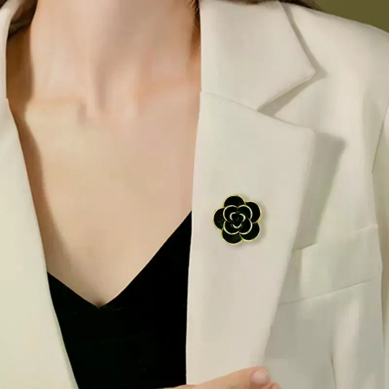 الراقية أسود أبيض زهرة الكاميليا دبابيس للمرأة الرجال الحداد الصدار دبابيس فستان قميص الملابس والاكسسوارات #2