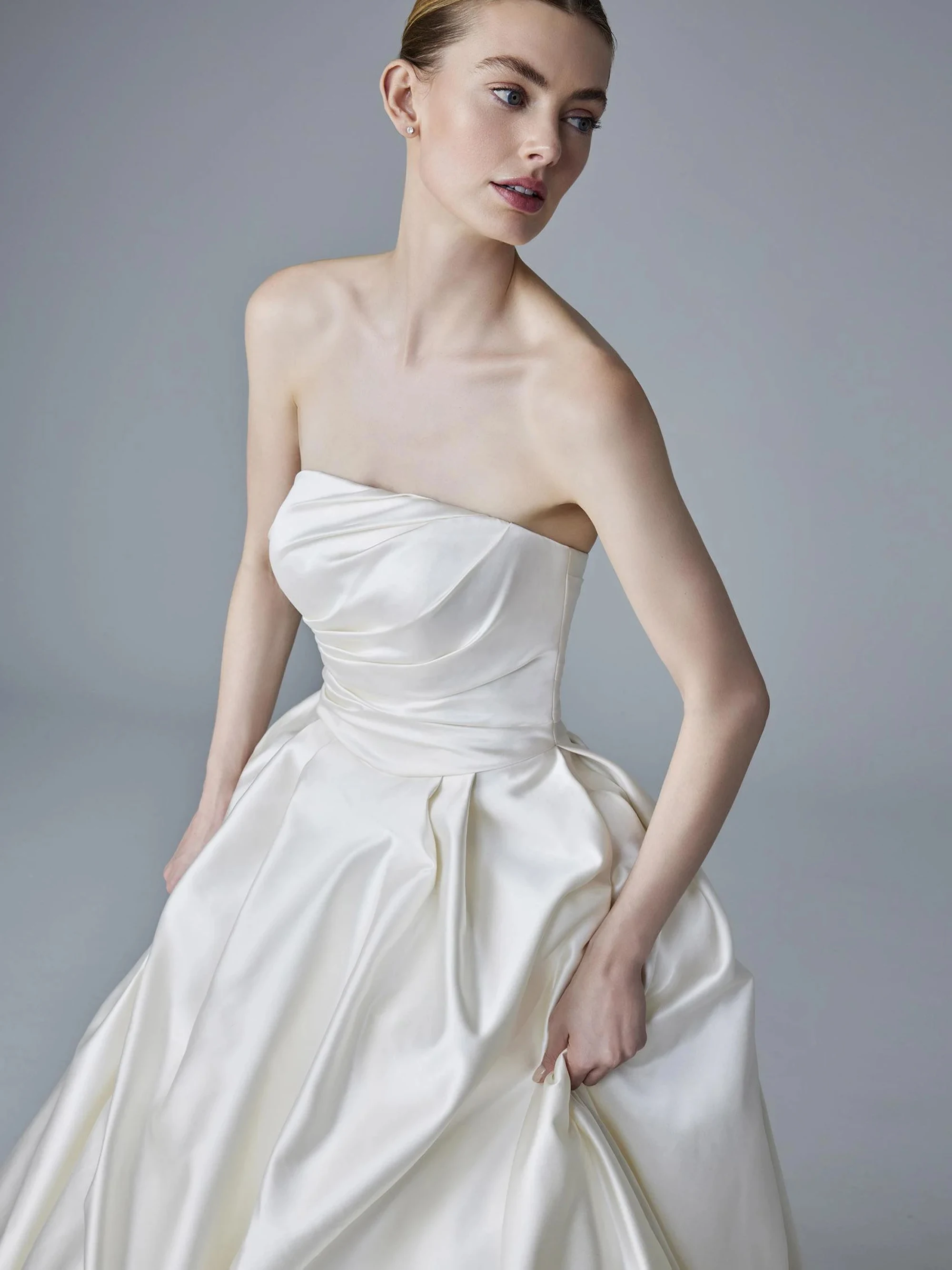 Elegant Strapless Ballgown Wedding Dresses For Woman A-Line Sleeveless Backless Bride Gowns Satin Vestidos De Novia Customized