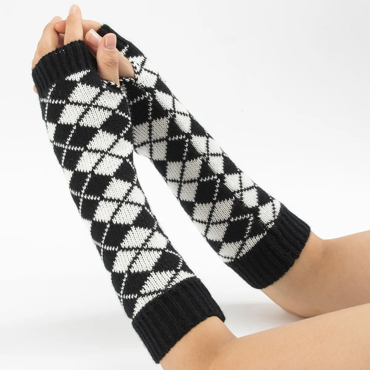 Mixed Color Diamond Cutout Fingerless Gloves - New Women's Autumn/winter Knitted Warm Half-finger Arm Warmers/wrist Warmers