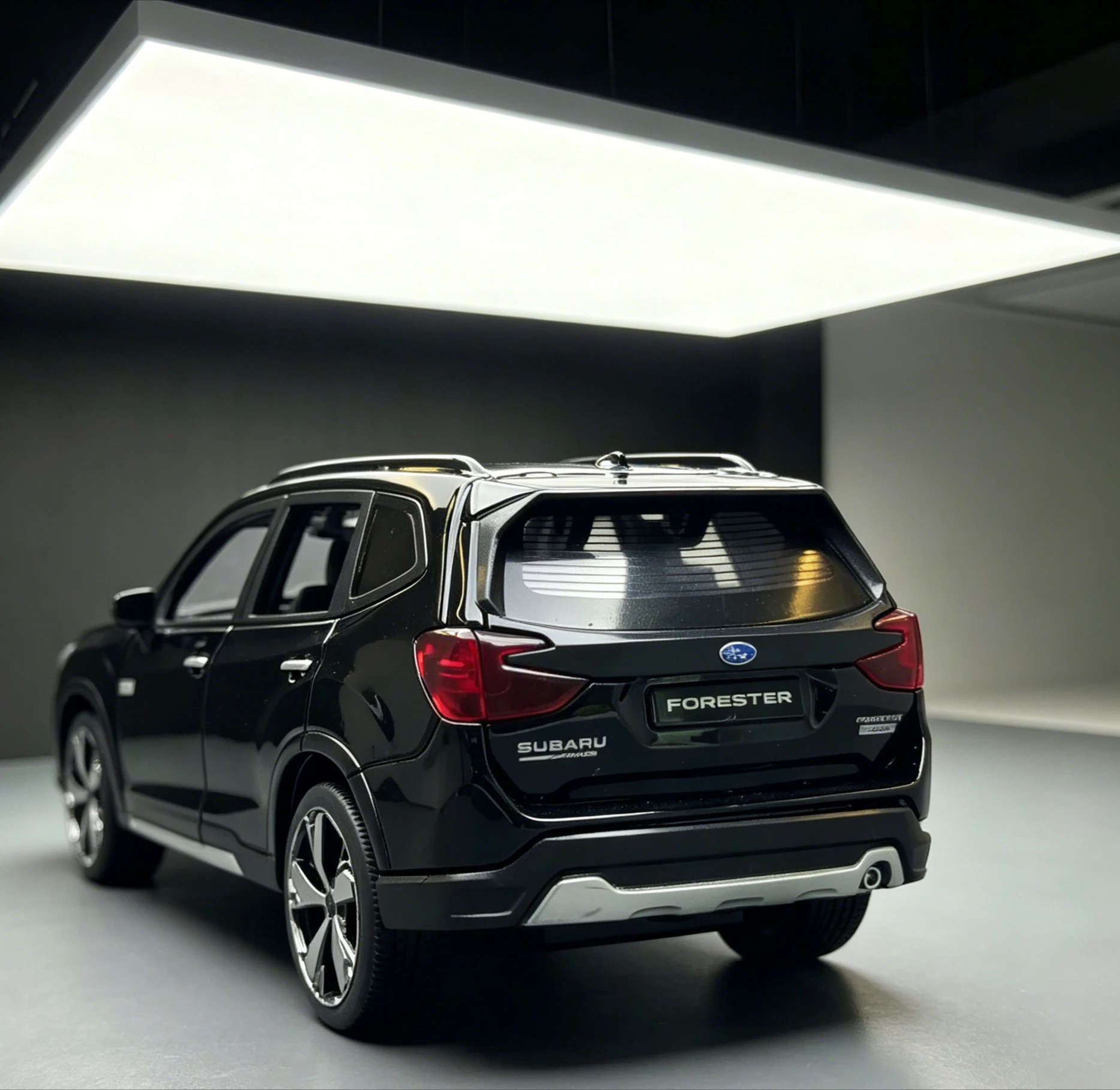 1:30 Subaru Forester Alloy Car Model with Light, Sound & Pull Back Function, Kids Toy,  Ornament & Birthday Gift for Boyfriend