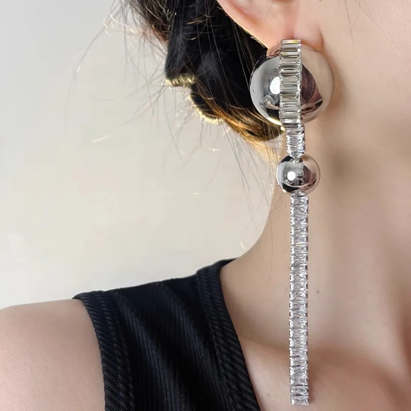 Poplar forest half-sided double ball silver round bead fringed earrings niche design light luxury high-end stud earrings
