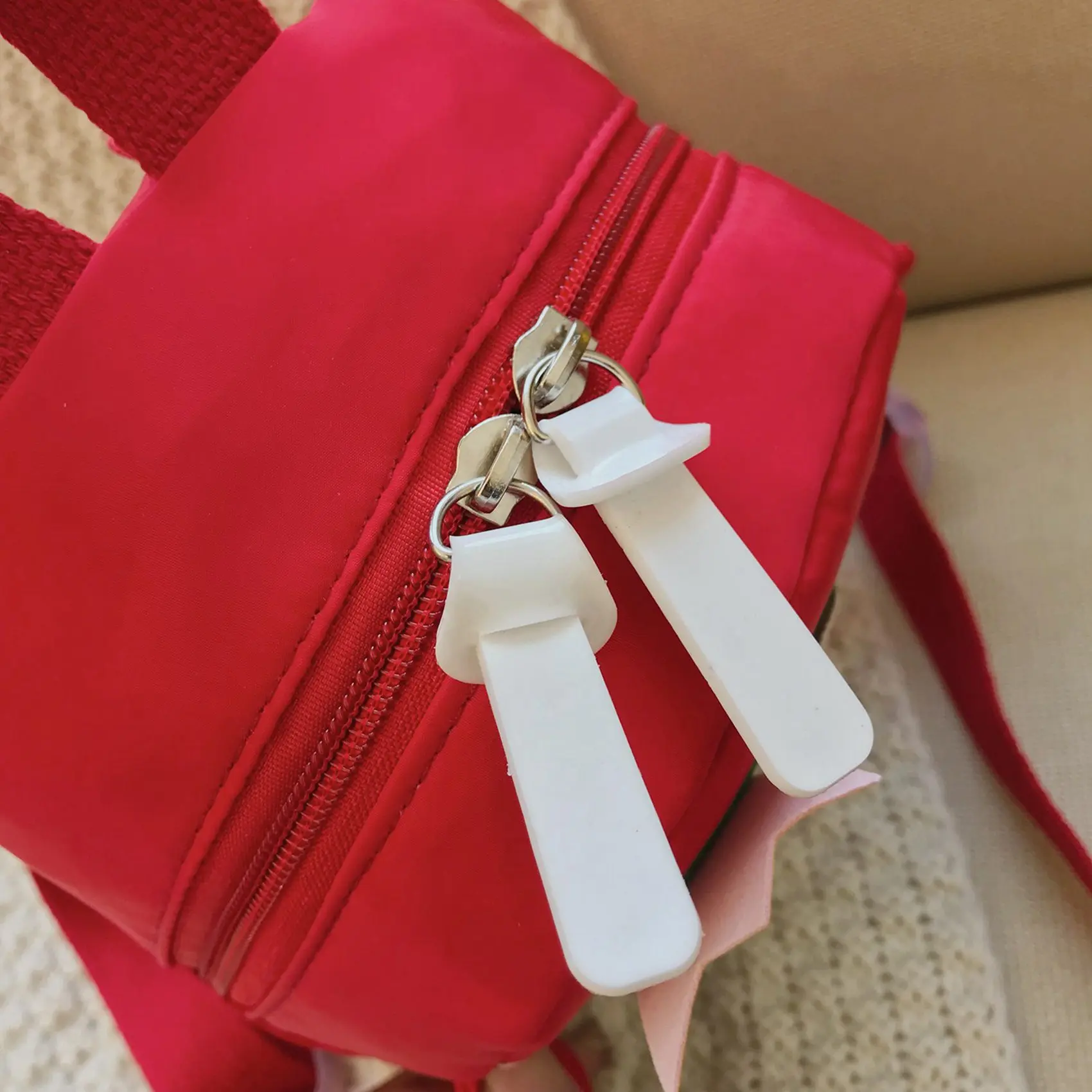 FX-2X Cute Kids Kindergarten School Bag 3D Cartoon Dinosaur Mini Backpack New Baby Boy Girl School Bag Red & Green