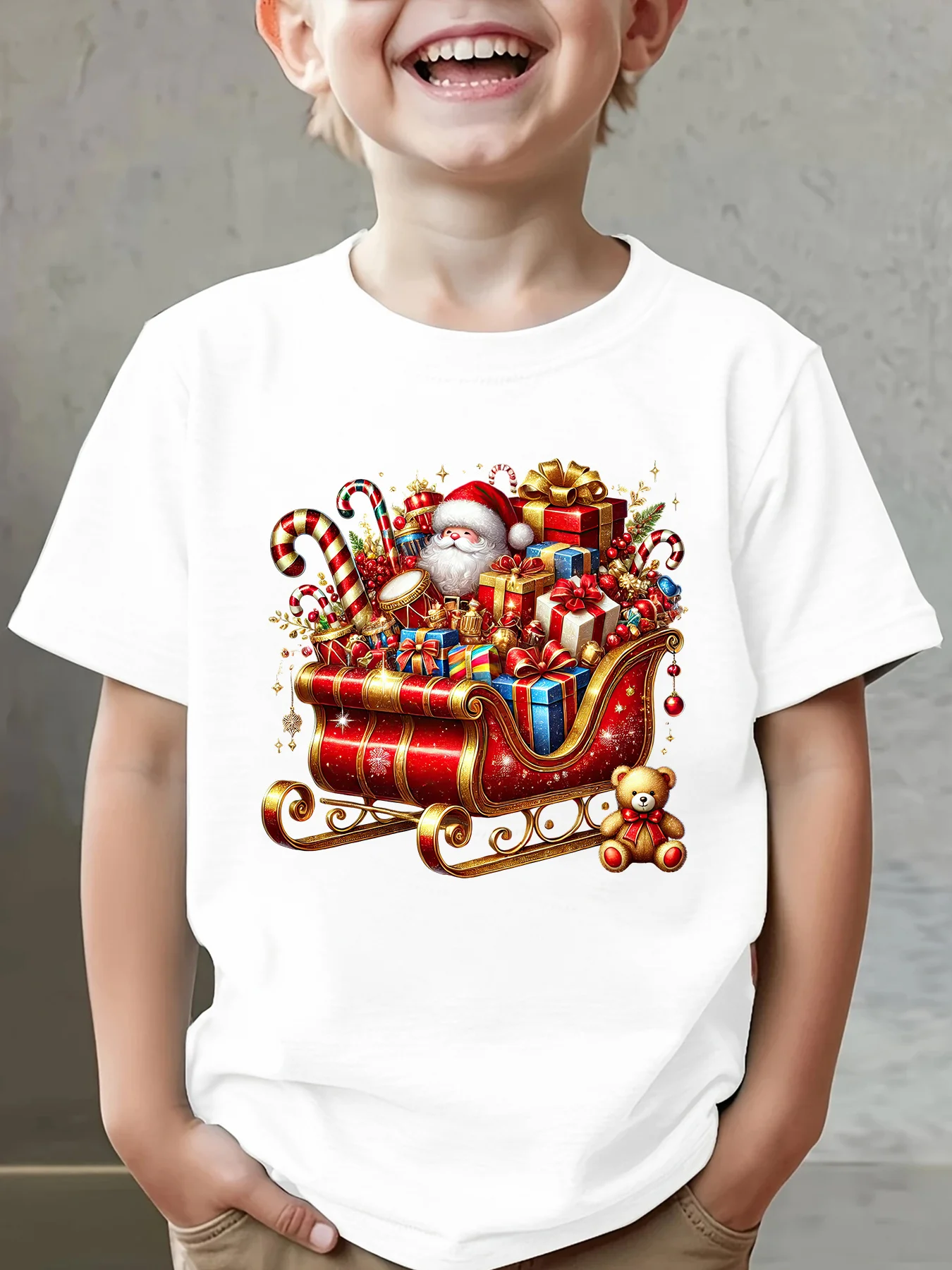 'Christmas' Boys' Fashionable Short Sleeved T-shirt' Santa Claus in The Sled As A Gift 'cartoon Printed Outdoor Casual Top