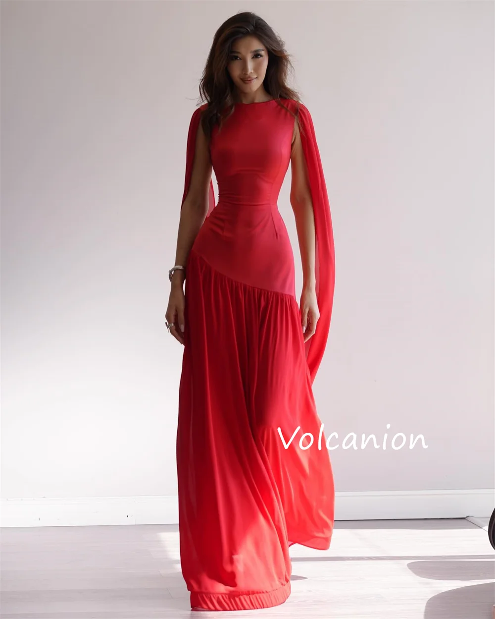 Abiti lunghi gioiello a trapezio con pieghe in jersey squisito personalizzato Occasioni su misura Quinceanera Fashion Sparkle
