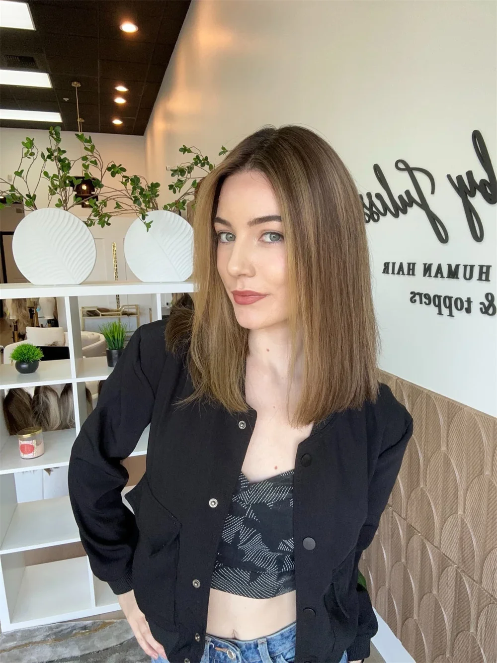 16Inch 13x4 Straight Lace Front Wigs Light Brown Ombre Colored Bob Wig Synthetic Realistic Look High Temperature Cosplay Wigs