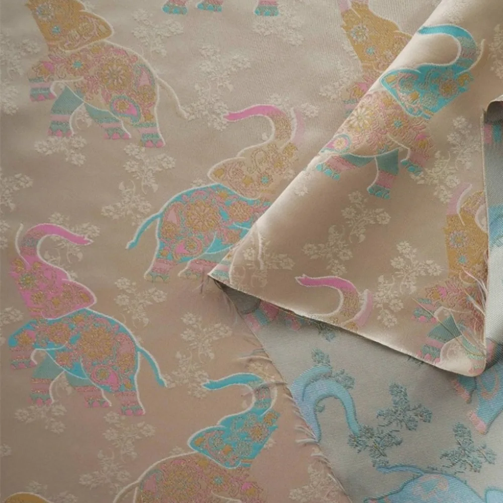 

Жаккардовая парчовая ткань в китайском этническом стиле для ветровки в стиле Тан, одежда в этническом стиле меньшинств, шитье своими руками по метрам, ткань