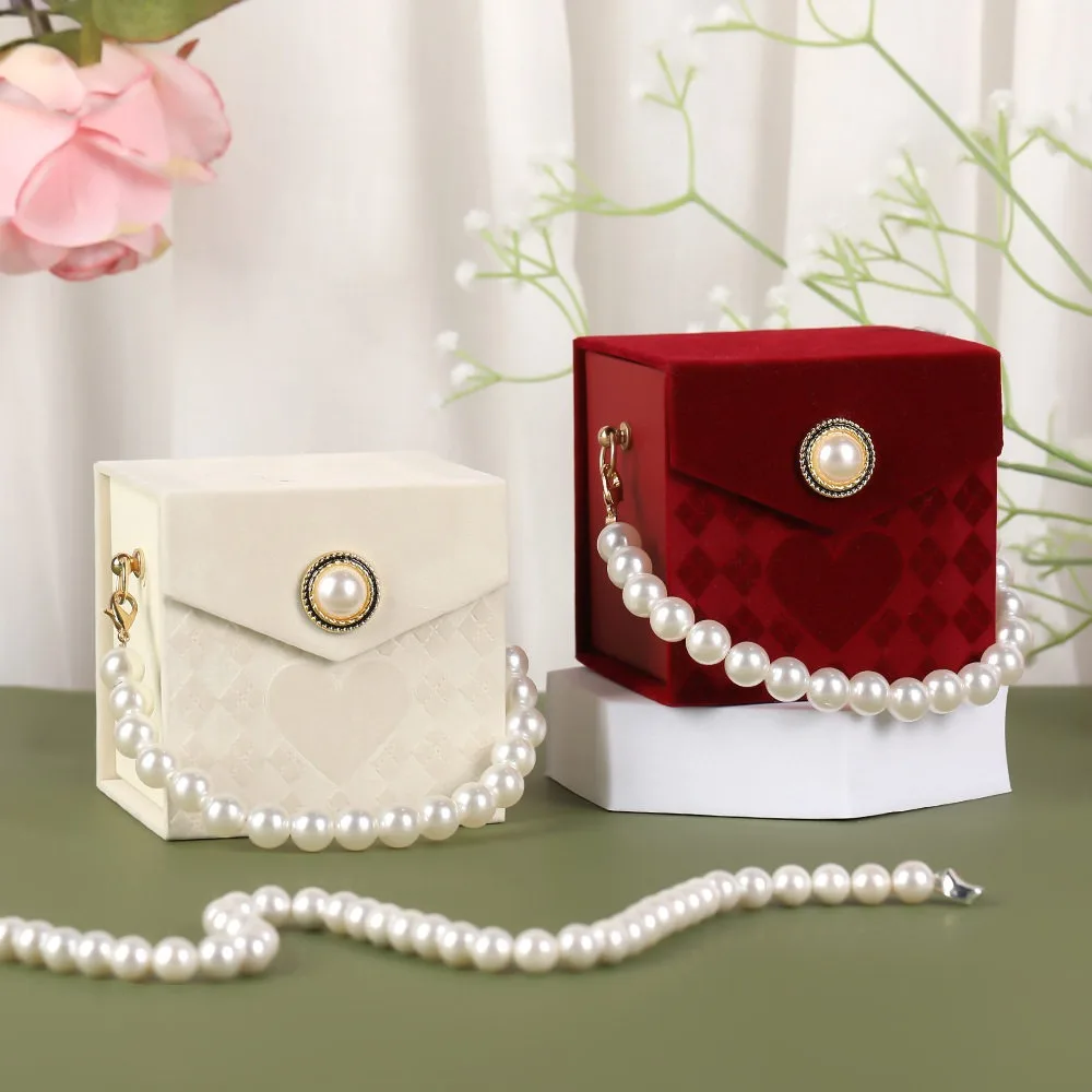 

10Pcs New Creative Wedding Gift Box Luxury Velvet Pearl Chain Hand-held Small Gift Box Packaging Candy Box Party Favors Supplies