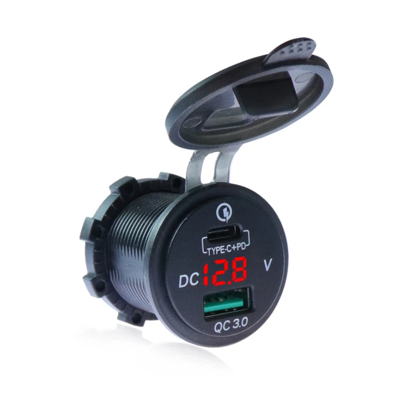 New Car Car Charger Fast Charge Flash Charge with Voltage Display Type-c USB Interface 12V / 24V