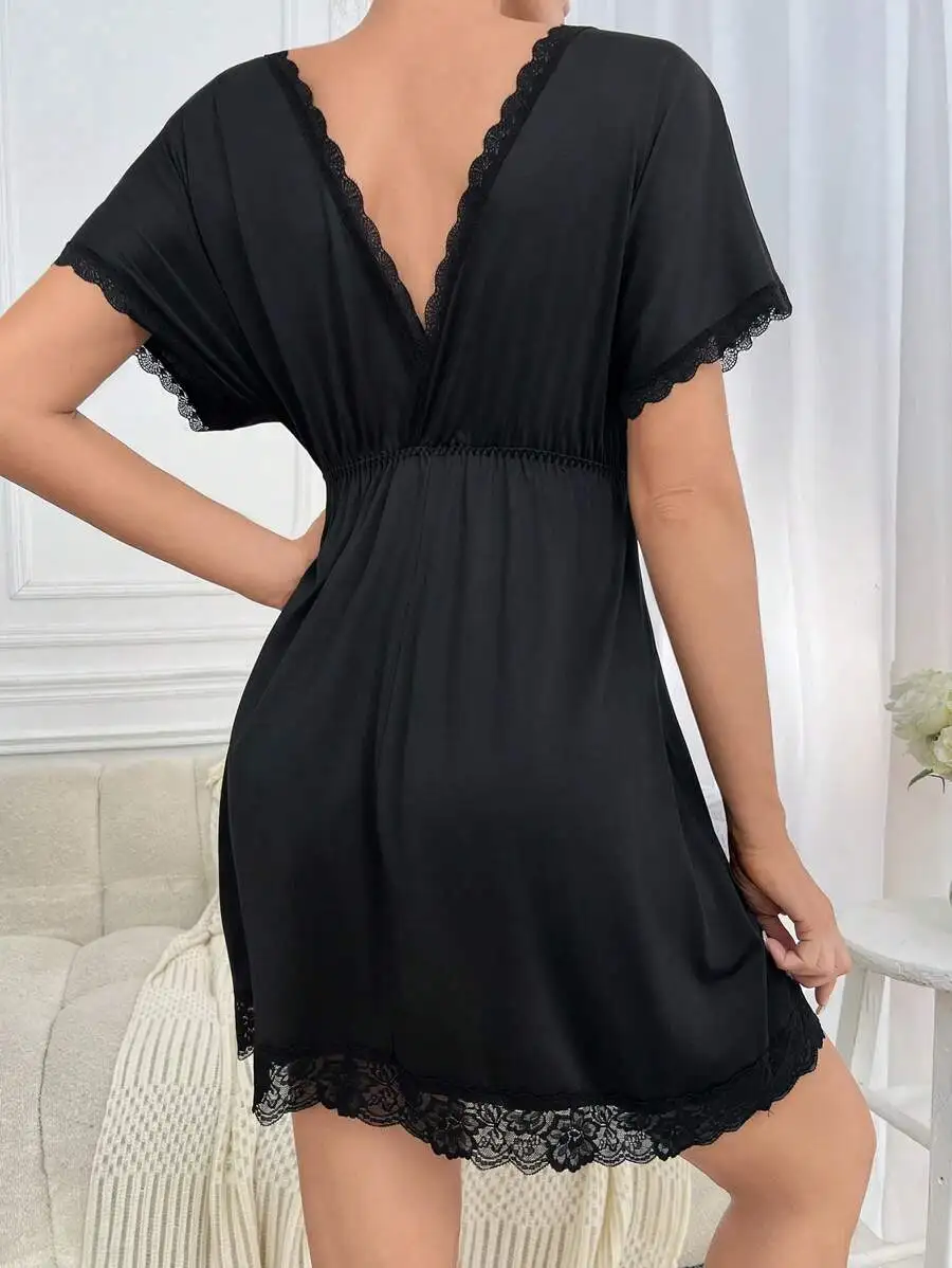 

Black Lace Trim V-Neck Short Sleeve Nightdress Robe