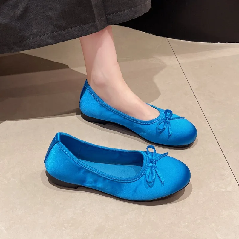 Newest Designer Slip on Women Silks Flats Shoes Fashion Butterfly-knot Ladies Outdoor Comfort Soft Sole Mary Jane Shoes