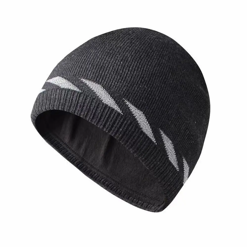 Polyester Reflective Knit Hat Ribbed Knit Reflective Stripe Winter Knit Hat Stretchy Fit High Visibility Hat Cycling and Hiking