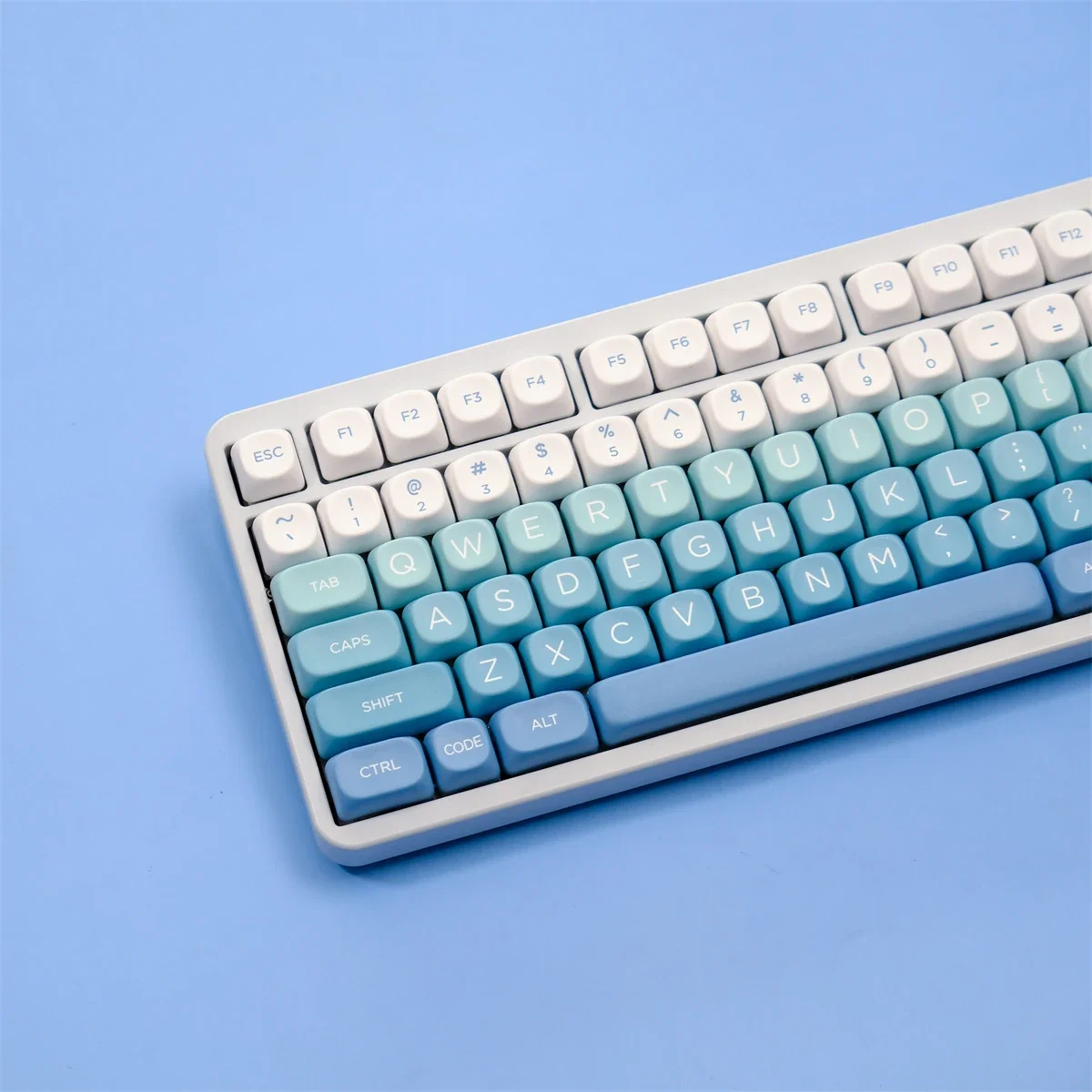 PBT Material126 Keys Falling Snow Gradient Color Keycaps Dye Sublimation MOA Profile Keycaps For MX Switches GK75 GK96 Keyboard