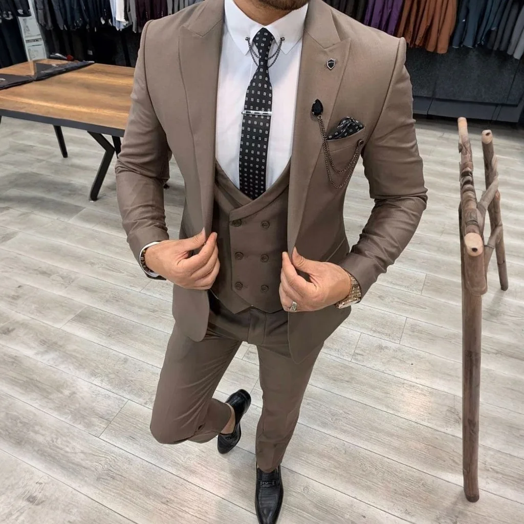 

New Elegant Men Suit Slim Fit 3 Piece Set Formal Wedding Groom Tuxedo Peak Lapel Male Blazer Party Tuxedo Vestidos Suits for Men