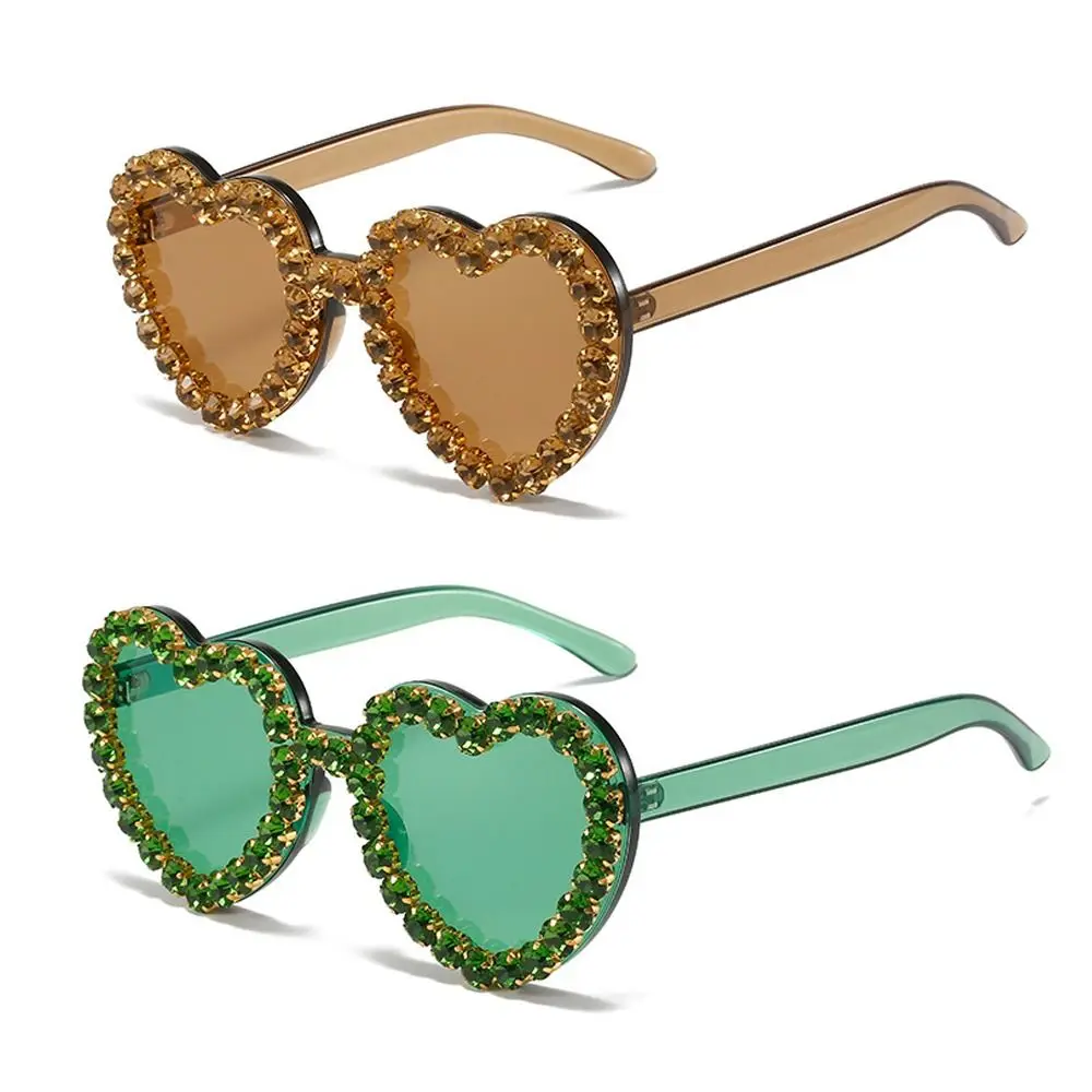 

Heart-shaped Frame Rhinestone Decoration Sunglasses Outdoor Sun-Protective Travel Sunglasses Black Shades Glasses