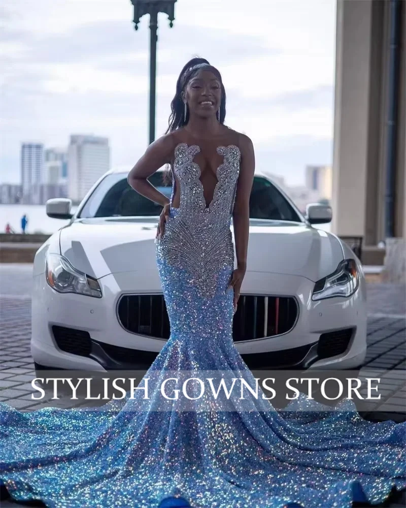 คริสตัลสีเงินระยิบระยับ ชุดราตรียาวประดับเพชร ชุดราตรีประดับเลื่อม ชุดคริสต์มาส ชุดเพื่อนเจ้าสาว 2026 ปรับแต่งได้