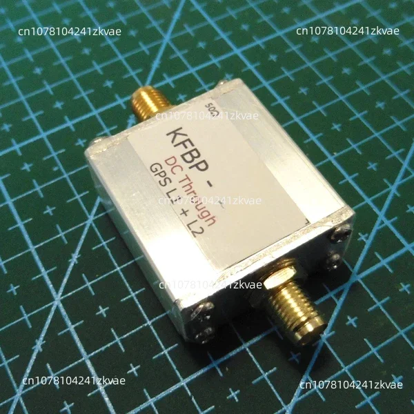 Interface of Dual Channel Bandpass Filter for  L1 + L2 Satellite Positioning and Navigation