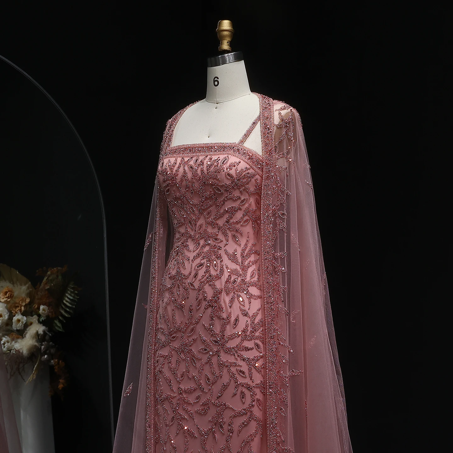 Sharon Said Luxuriöses Rosa Meerjungfrauen-Abendkleid mit Cape-Ärmeln in Weiß für Damen, Hochzeit, Party, Ballkleider, Arabisch SS393, Maßanfertigung – Detail 7