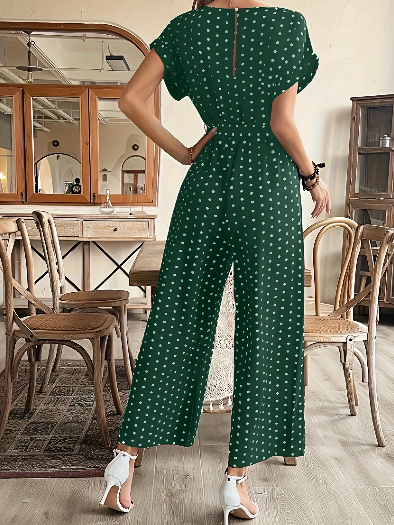 Retro Polka Dot Style Navy Blue Short-Sleeved Wide-Leg Jumpsuit for Women, Summer Waist-Cinching Slimming Jumpsuit, Versatile Long Pants for Vacation, Casual Wear, and Commuting
