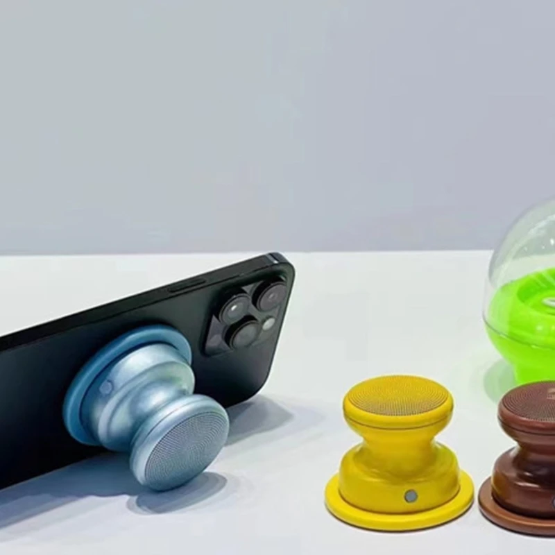 

Портативный Bluetooth-совместимый динамик с базовым звуком, водонепроницаемый, мощный, идеально подходит для использования на открытом воздухе, новогодний подарок