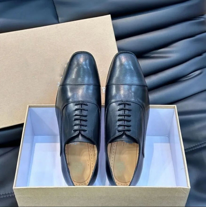 

Mat Black Leather Men's Shoes Solid Color Oxford Business Lace Up Office Dress Shoe for Gentleman Comfortable Wedding Party