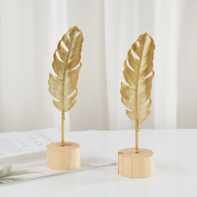 Gold Iron Ginkgo Leaf Ornament for Wedding Party Table Decoration Home Garden Living Room Metal Crafts Tropical Leaves Gift