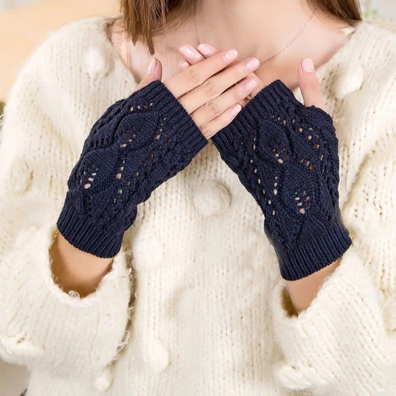 Women Half-finger Gloves Stylish Hand Warmer Winter Female Arm Crochet Knitting Faux Wool Mitten Warm Fingerless Gloves T75