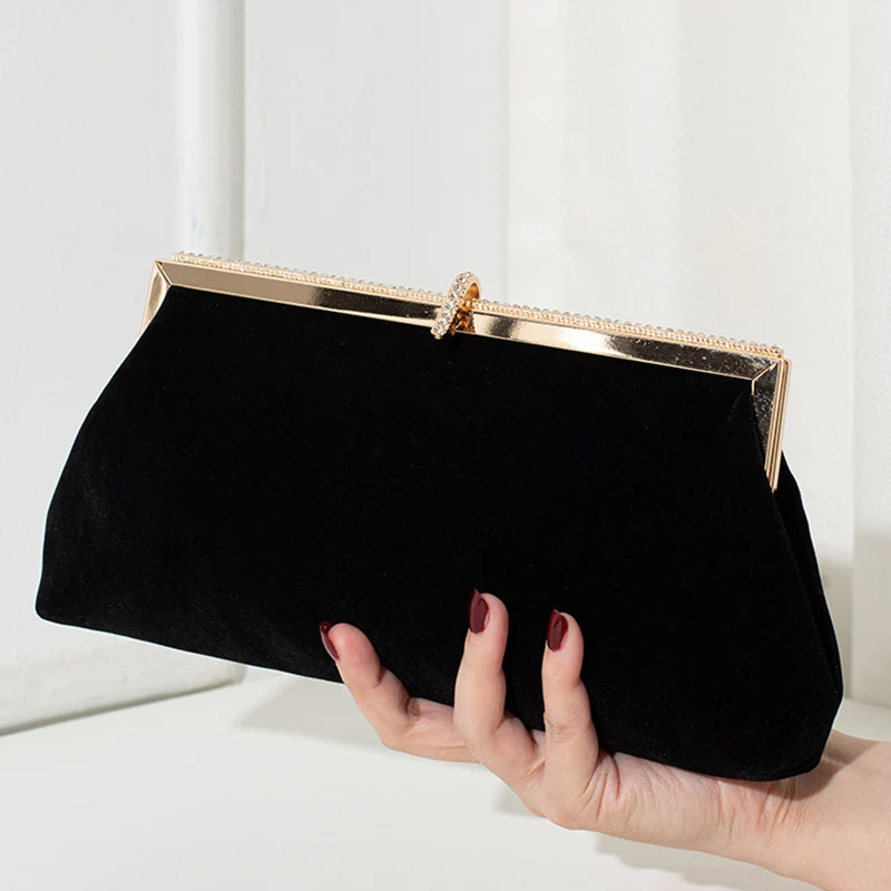 

Fashion Temperament Velvet Clutch Bag Dinner Bag Studded Lock Diamond Banquet Cheongsam Wedding Evening Dress Bag Chain Handbag