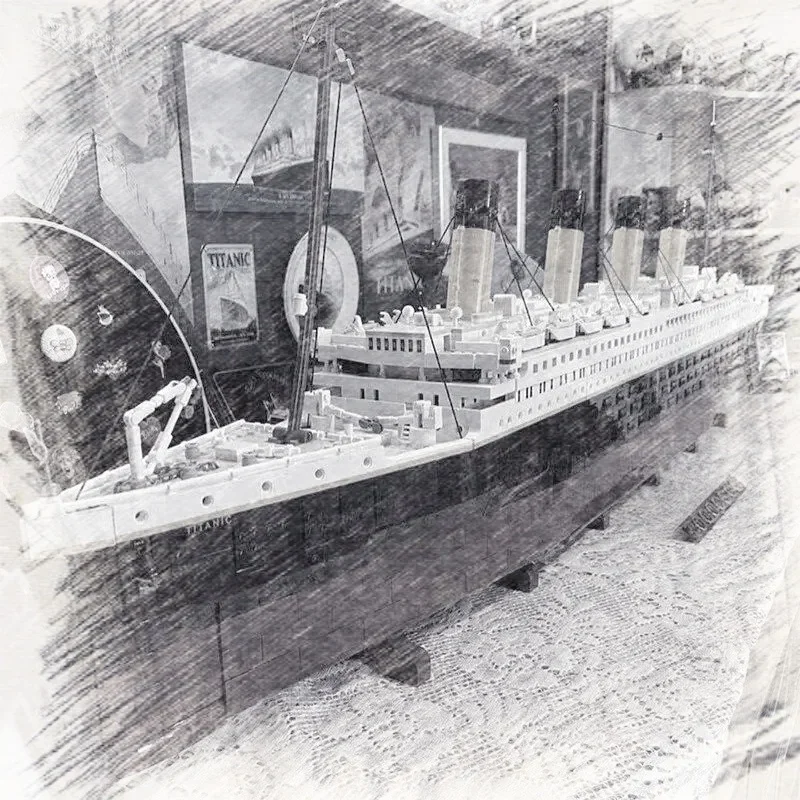 2026 Hot Selling Giant Ocean Steamship Toy Models, Home Decor, and Birthday/Christmas Gifts
