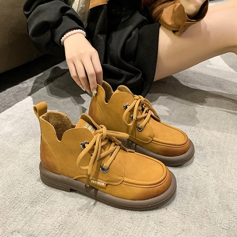 Botas femininas de fundo plano de couro genuíno, dedo do pé redondo, com renda casual, sapatos altos, botas finas, novo, 2024