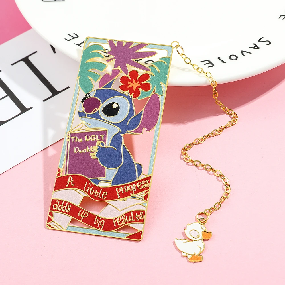 Cute Stitch Bookmark para amantes do livro, Cartoon Anime Fans, Metal Book Marks, Presentes de férias para pais para filhos